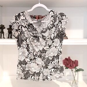 Ann Taylor blouse #154